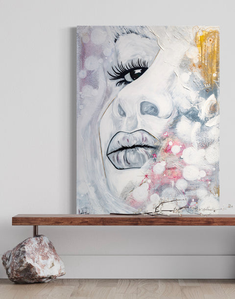 “La femme de plâtre” – Œuvre originale Art.Ing | Fragilité, transformation & identité en devenir